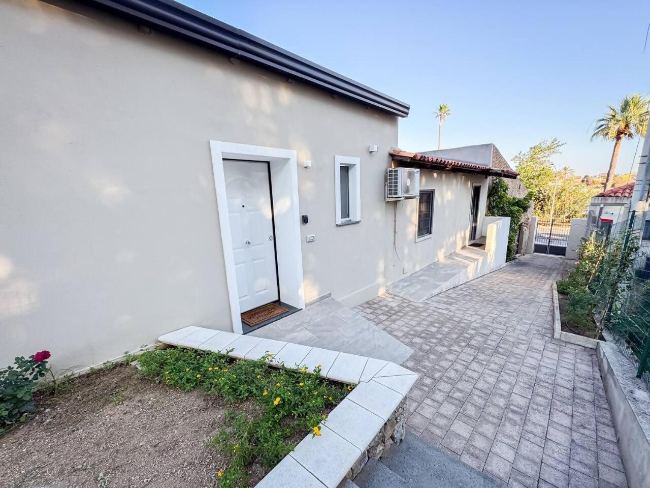 Giandra Rooms And Garden Мессіна Екстер'єр фото