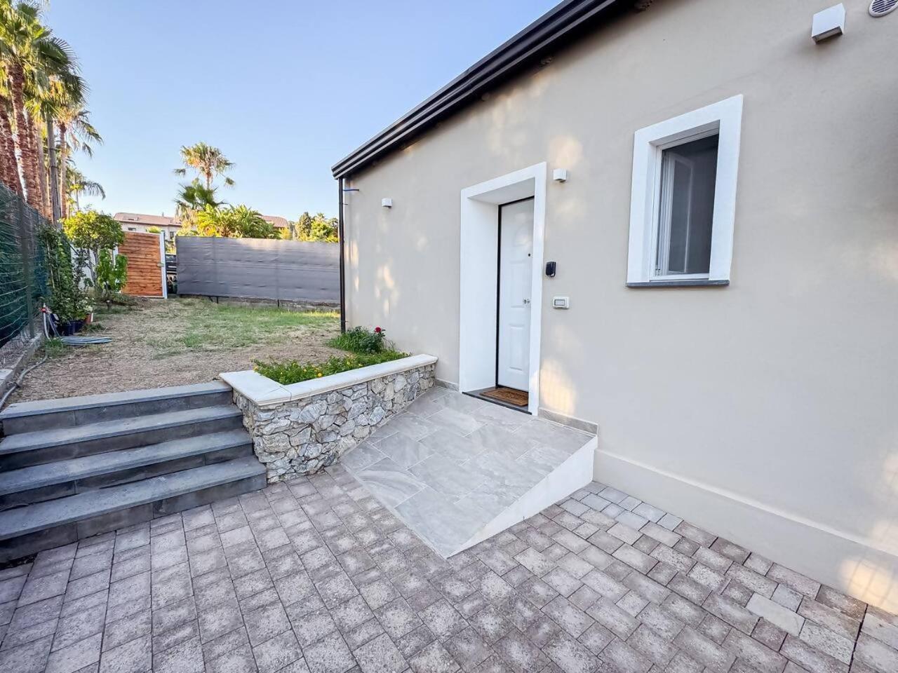 Giandra Rooms And Garden Мессіна Екстер'єр фото
